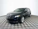 Used 2019 Lincoln MKT AWD image 4