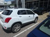 Used 2017 Chevrolet Trax LT w/ LT Convenience Package image 4