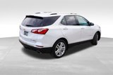 Used 2018 Chevrolet Equinox Premier image 4