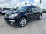 Used 2017 Chevrolet Traverse LT w/ Style and Technology Package image 3