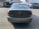 Used 2021 Volkswagen Jetta SE w/ SE Cold Weather Package image 4