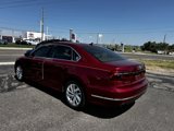 Used 2018 Volkswagen Passat 2.0T SE image 3