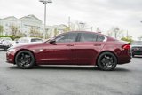 Used 2017 Jaguar XE image 4