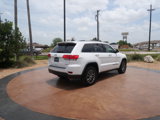 Used 2017 Jeep Grand Cherokee Limited image 2