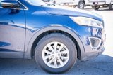 Used 2016 Kia Sorento LX w/ LX Convenience Package image 5