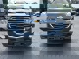 Used 2017 Chevrolet Equinox LT w/ Convenience Package image 3