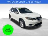 Used 2016 Nissan Rogue SV w/ SV Premium Package image 1