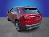 Used 2020 Cadillac XT5 Premium Luxury image 3