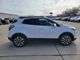 Used 2021 Buick Encore Preferred image 2