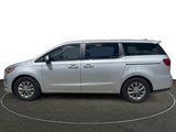 Used 2019 Kia Sedona LX image 2