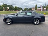 Used 2019 Chrysler 300 Touring L w/ Quick Order Package 22F image 4