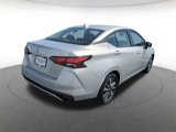 Used 2021 Nissan Versa SV image 4