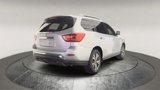 Used 2020 Nissan Pathfinder SL image 3