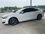 Used 2021 Chevrolet Malibu LT w/ Leather Package image 4