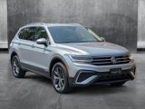 Used 2022 Volkswagen Tiguan SE image 3