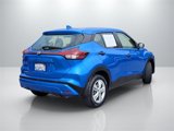 Used 2022 Nissan Kicks S image 5