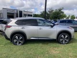 Used 2022 Nissan Rogue Platinum w/ Head-Up Display Package image 2