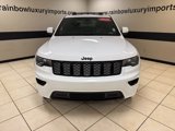 Used 2018 Jeep Grand Cherokee Altitude image 2