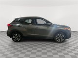 Used 2020 Nissan Kicks SV image 2