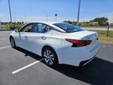 Used 2023 Nissan Altima 2.5 S image 5
