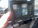 Used 2021 Chrysler Pacifica Limited w/ Uconnect Theater Family Group image 4
