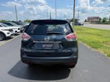 Used 2015 Nissan Rogue SL w/ SL Premium Package image 4