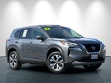 Used 2022 Nissan Rogue SV image 2