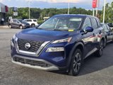 Used 2021 Nissan Rogue SV image 2