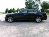 Used 2015 Chrysler 300 C image 2