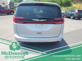 Used 2024 Chrysler Pacifica Touring-L image 4