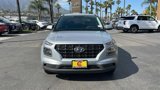 Certified 2022 Hyundai Venue SE image 3