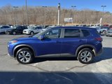 Used 2023 Nissan Rogue SV image 3