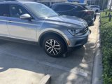 Used 2021 Volkswagen Tiguan SE w/ Panoramic Sunroof Package image 6