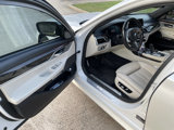Used 2018 BMW M760i xDrive image 4