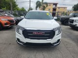 Used 2022 GMC Terrain SLE image 2