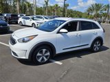 Used 2018 Kia Niro LX image 2