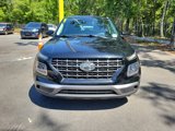 Used 2021 Hyundai Venue SE image 2