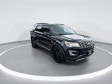 Used 2017 Ford Explorer Limited image 2