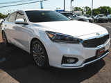 Used 2017 Kia Cadenza Premium image 3