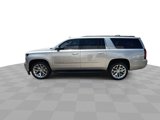 Used 2017 Chevrolet Suburban LT image 5
