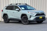 Used 2022 Toyota RAV4 XLE Premium image 2