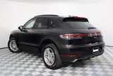 Certified 2021 Porsche Macan image 3
