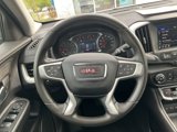 Used 2024 GMC Terrain SLE image 3