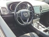 Used 2020 Jeep Grand Cherokee Altitude image 2