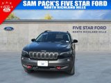 Used 2022 Jeep Cherokee Trailhawk image 3