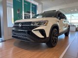 New 2024 Volkswagen Taos SE image 2