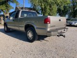Used 2001 GMC Sonoma SLS w/ Towing Pkg image 3