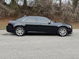 Used 2017 Chrysler 300 C image 3