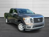 Used 2017 Nissan Titan SV image 2