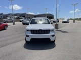 Used 2021 Jeep Grand Cherokee Laredo X image 2